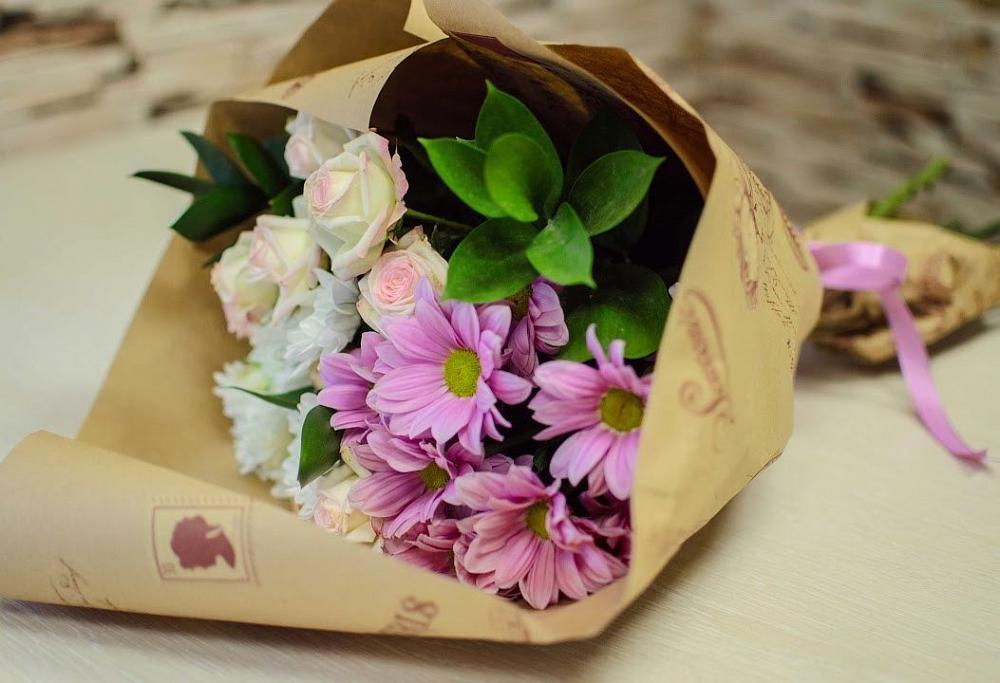 Букет цветов из: Розы и Хризантемы в Раздольном Республика Крым