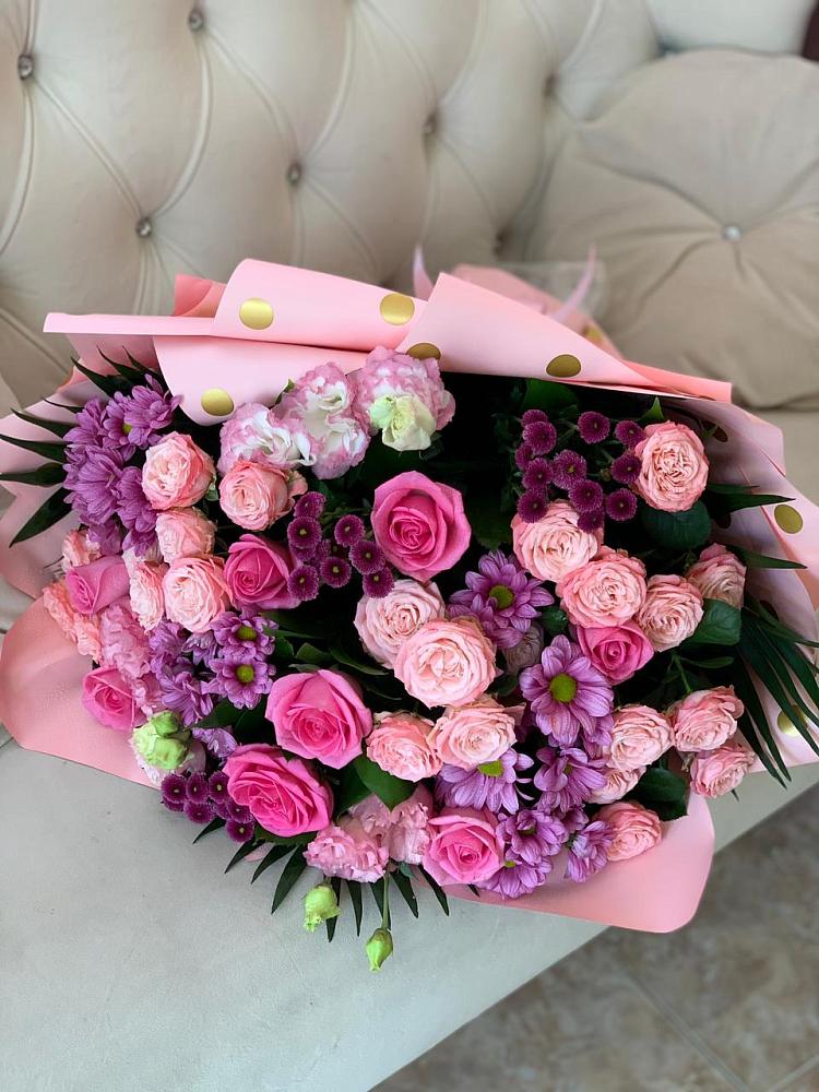 Букет цветов из: Хризантемы, Розы и Лизиантусы в Раздольном Республика Крым