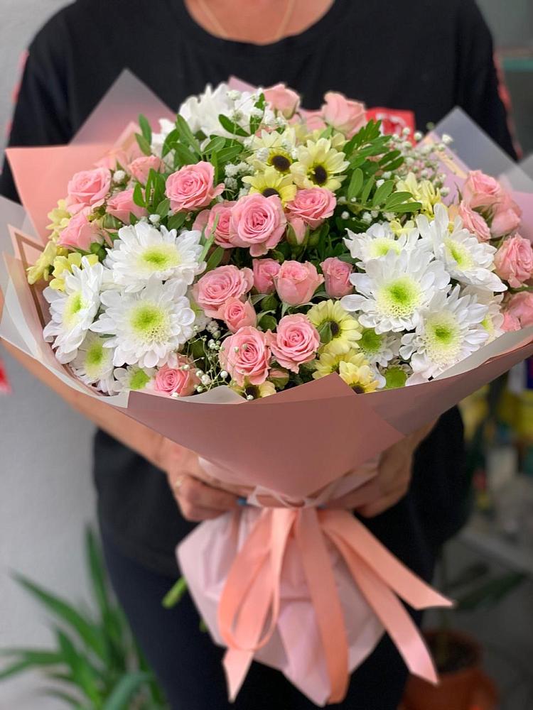 Букет цветов из: Розы и Хризантемы в Раздольном Республика Крым