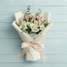 Букет цветов из:  Альстромерии в Раздольном Республика Крым