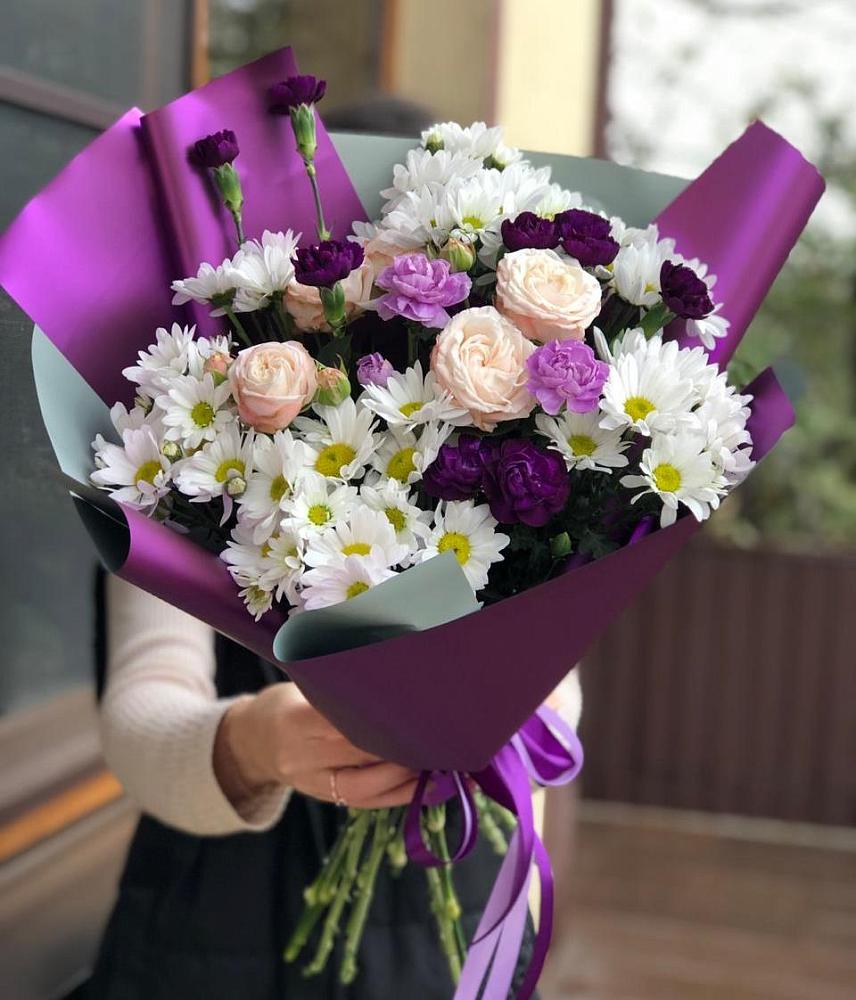 Букет цветов из: Хризантемы, Гвоздики и Розы в Раздольном Республика Крым