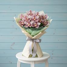 Букет цветов из:  Орхидеи и Розы #REPLACE_PRED# Раздольном Республика Крым