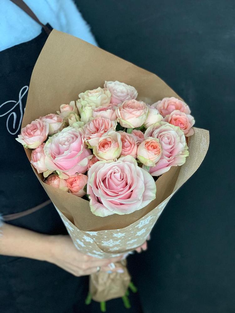 Букет цветов из: Хризантемы и Розы в Раздольном Республика Крым