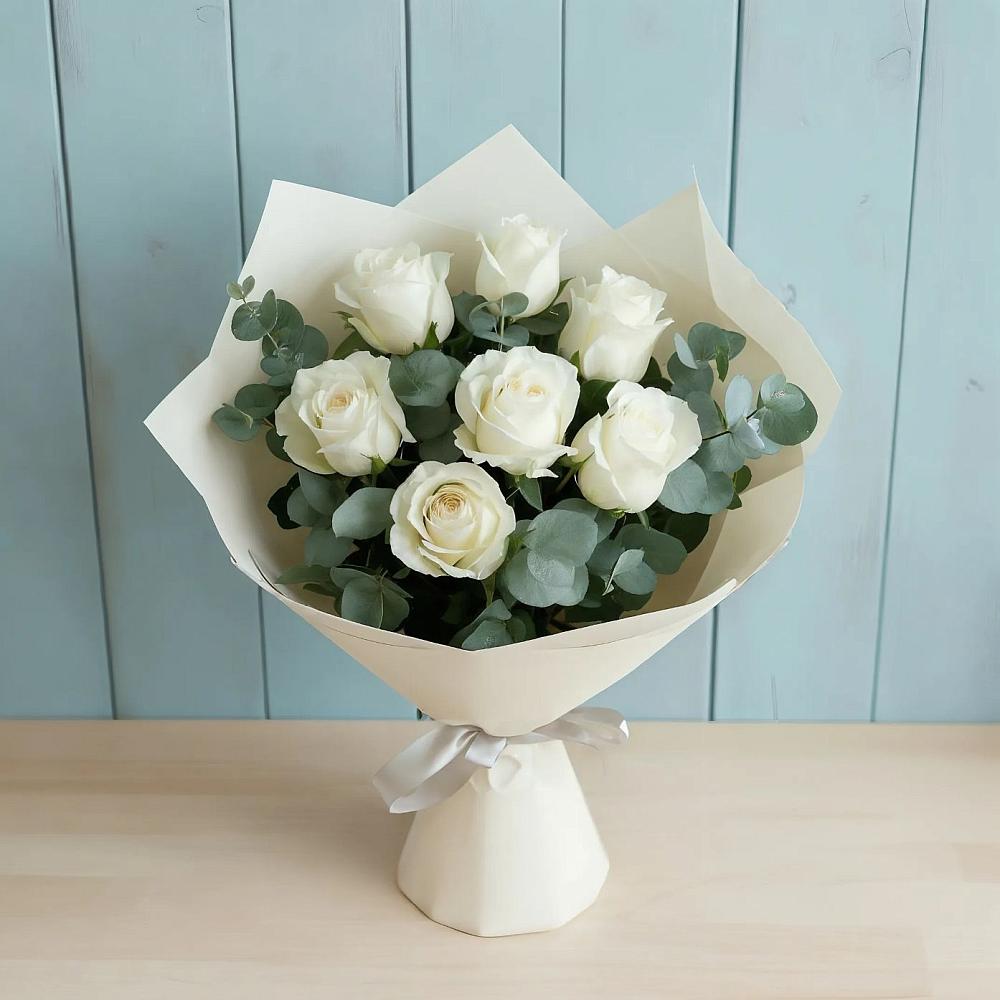 Букет Белые розы в Эвкалипте в Раздольном Республика Крым