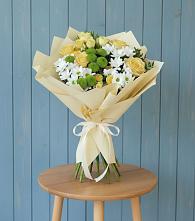 Букет цветов из:  Хризантемы и Розы в Раздольном Республика Крым